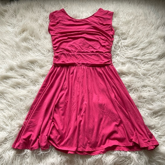 Garnet Hill Piazza Rose Pink Jersey Ruffle Dress - Picture 8 of 10